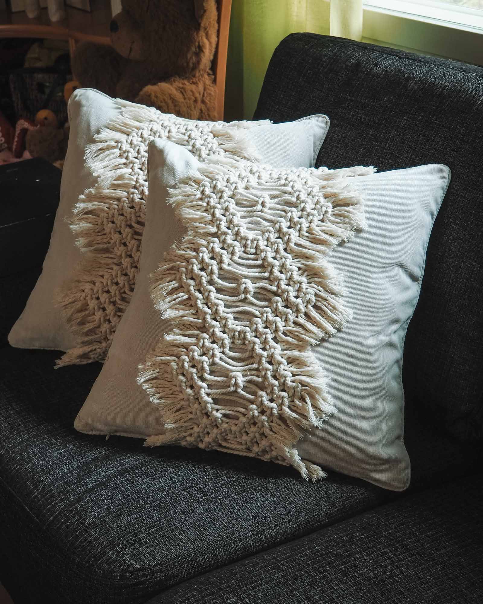 Mountain macrame pillow tutorial